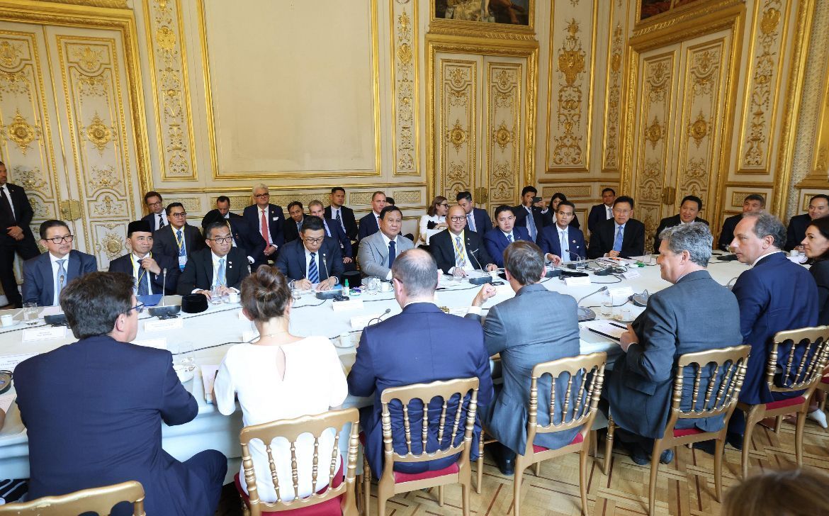 peluncuran France&ndash;Indonesia High Level Business Council  <b>(Sekretariat Presiden)</b>