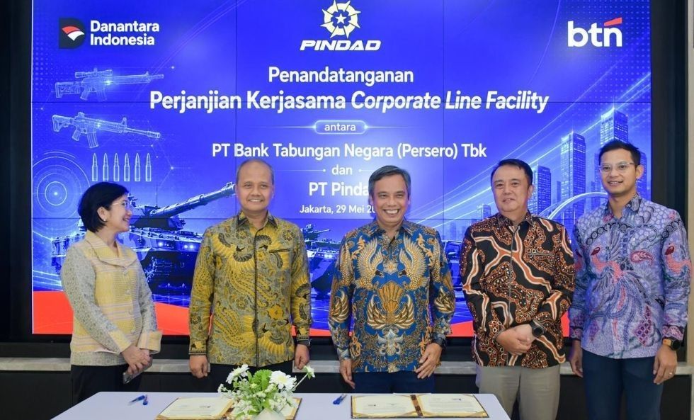 PT Bank Tabungan Negara (Persero) Tbk (BTN) resmi menjalin kolaborasi strategis dengan PT Pindad melalui penandatanganan Perjanjian Kerja Sama (PKS) Loan Facility sebesar Rp1,5 triliun. (Foto: Dok/Istimewa) 