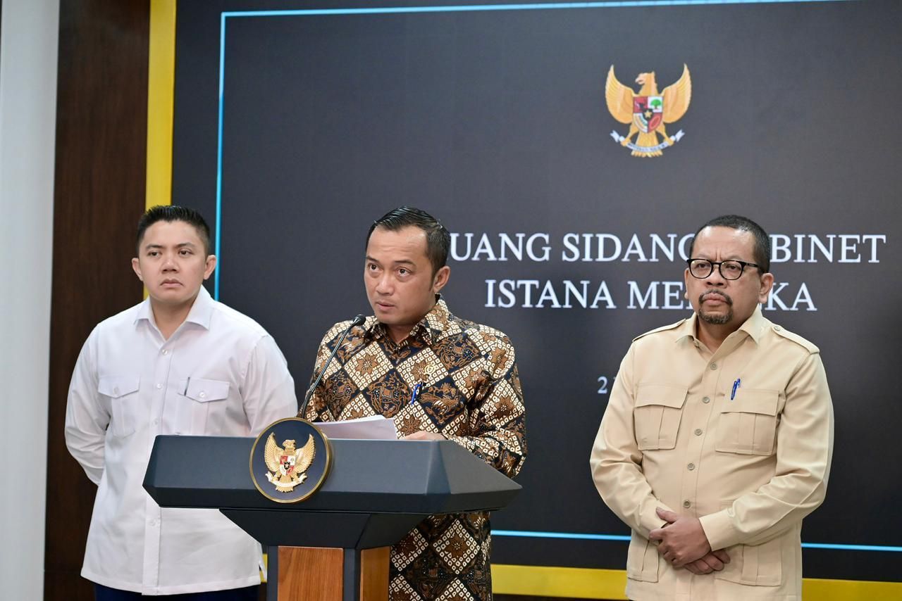 Mensesneg Prasetyo Hadi mengumumkan pencopotan Kepala BGN Dadan Hindayana <b>(Bakom)</b>