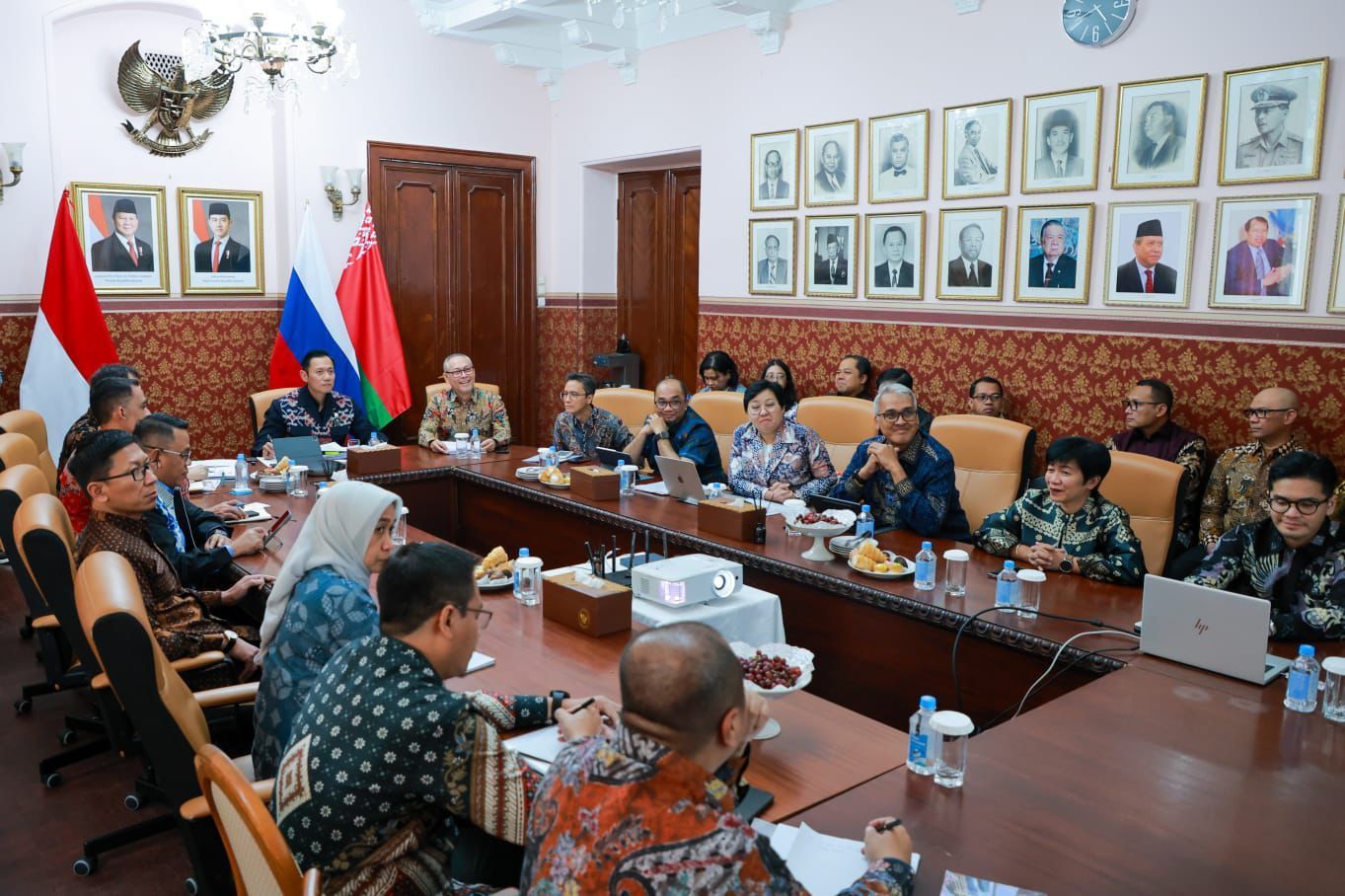 AHY Bertemu Dubes dan Diaspora Indonesia di Rusia <b>(Kemenkoinfra)</b>