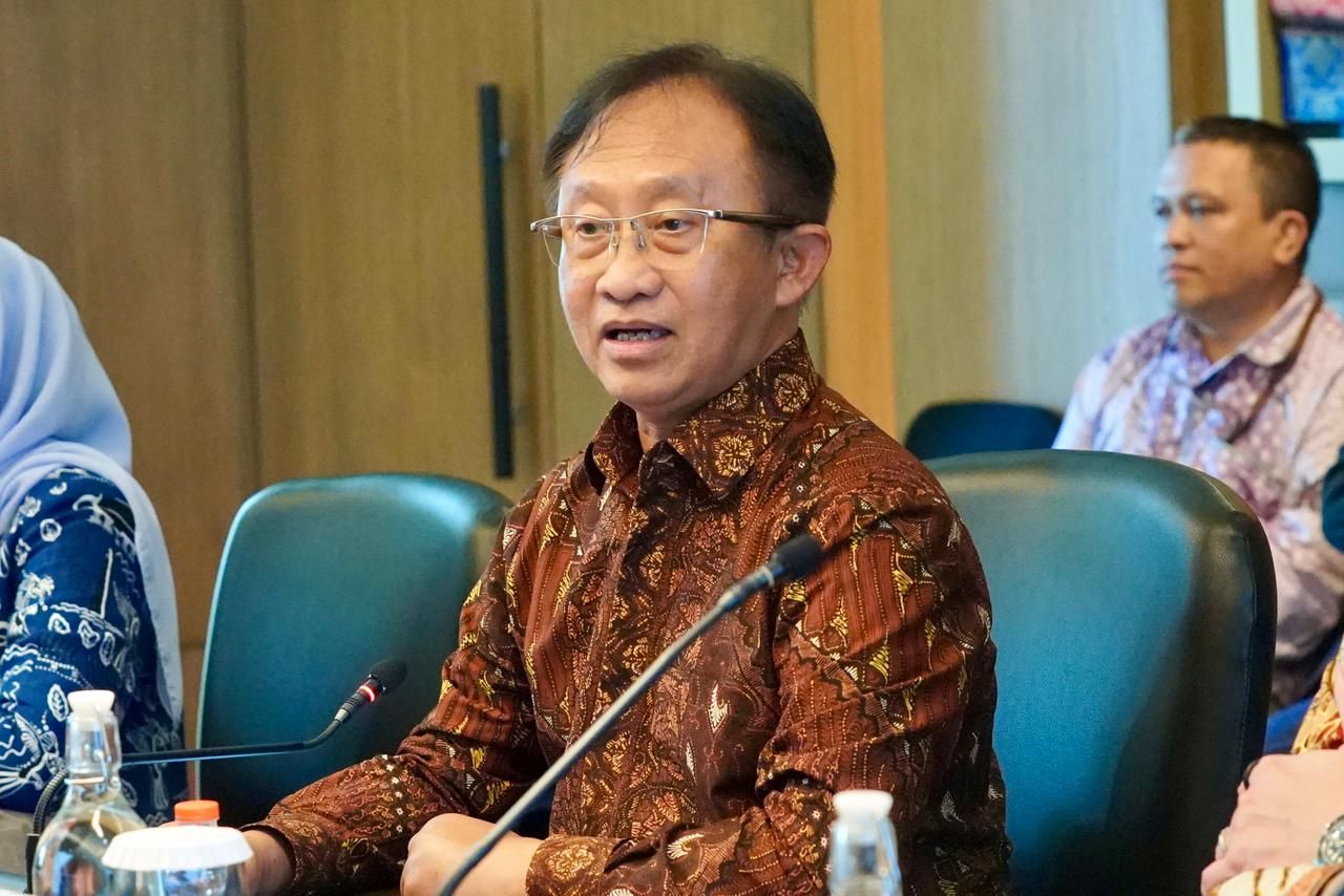 Direktur Retail dan Niaga PLN, Adi Priyanto dalam sambutannya mengatakan, PLN terus berkomitmen mendukung pertumbuhan industri _data center_ di Indonesia melalui ketersediaan pasokan listrik yang andal. <b>(Antara)</b>