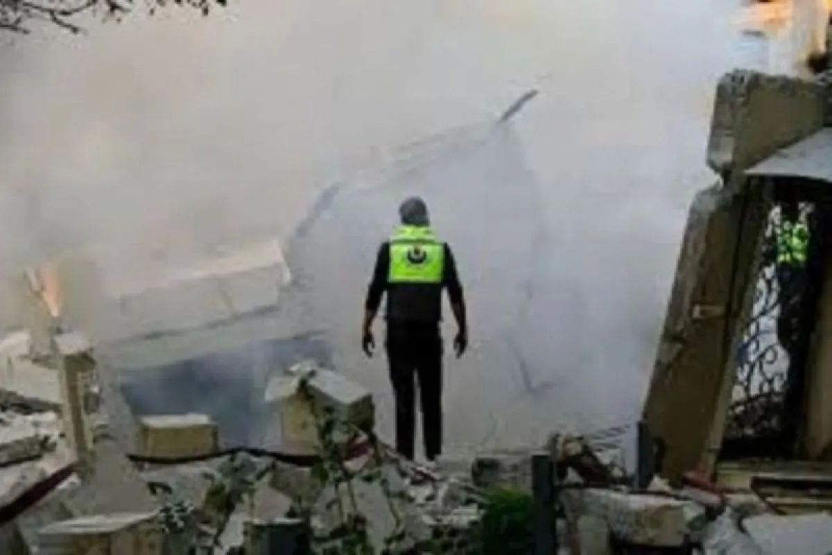 Serangan Israel terhadap salah satu rumah sakit di wilayah Lebanon. (ANTARA/Xinhua) <b>(Antara)</b>