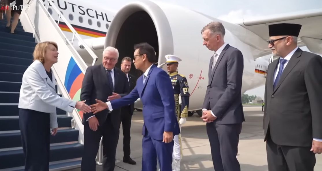 Presiden Jerman, Frank-Walter Steinmeier, tiba di Bandar Udara Lanud Halim Perdanakusuma Senin, 15 Juni 2026. <b>(Istimewa)</b>