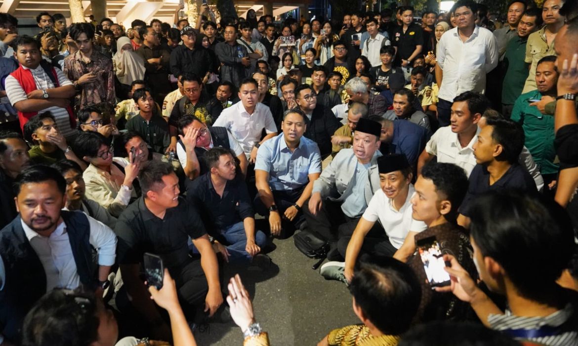 Wakil Menteri Pertanian (Wamentan) Sudaryono memberikan klarifikasi terkait insiden yang terjadi dalam agenda diskusi di Gelanggang Inovasi dan Kreativitas (GIK) Universitas Gadjah Mada (UGM), Yogyakarta, yang berlangsung <b>(Istimewa)</b>