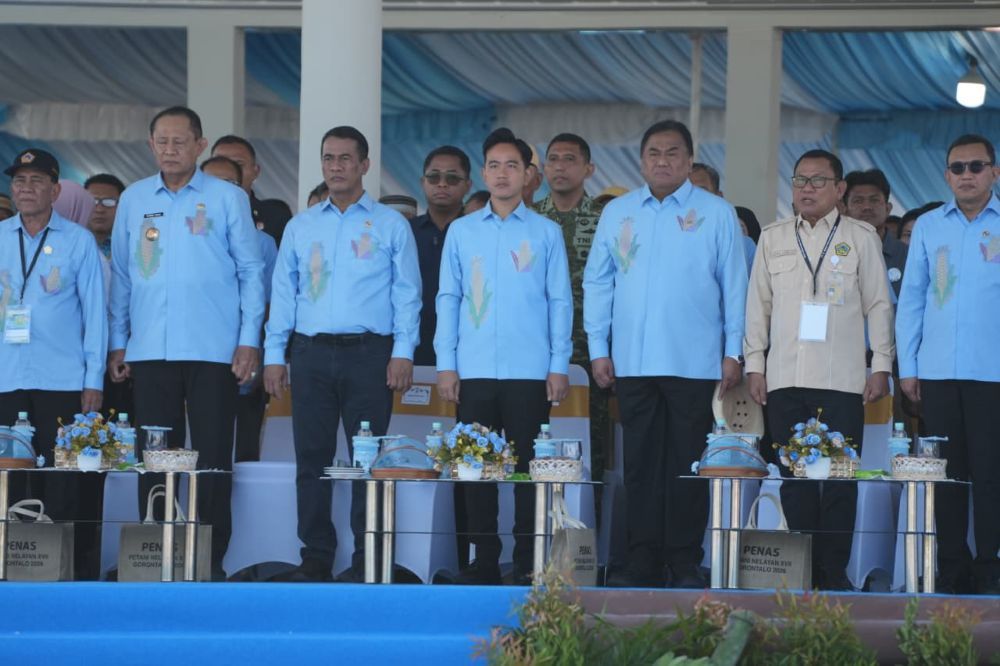 Wakil Presiden (Wapres) Gibran Rakabuming Raka hadir dalam Pekan Nasional (PENAS) Petani Nelayan XVII Tahun 2026 di Kawasan Gelanggang Olahraga (GOR) David-Toni, Kecamatan Limboto, Kabupaten Gorontalo. (Foto: Dok/Istimewa)  