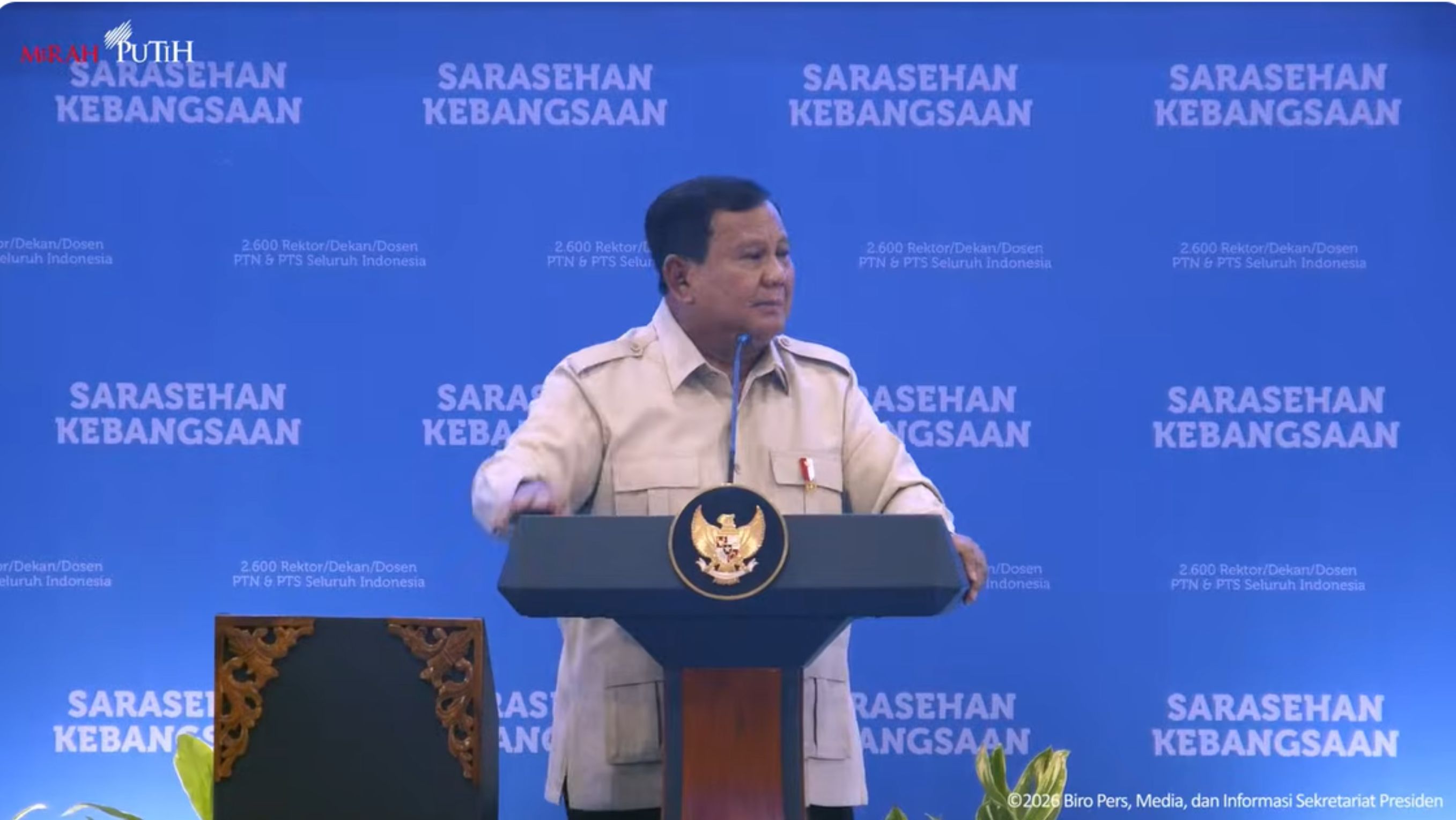 Presiden Prabowo Subianto di acara sarasehan kebangsaan <b>(Youtube Sekretariat Presiden)</b>