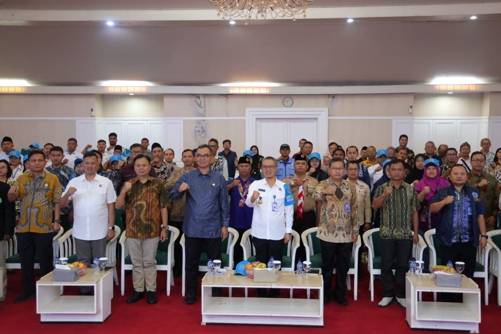 Pemkab Bogor bersama BNN Kabupaten Bogor memperingati Hari Anti Narkoba Internasional (HANI) Tahun 2026 sekaligus menggelar Bimbingan Teknis (Bimtek) Akselerasi Fasilitator Pencegahan, Pemberantasan, Penyalahgunaan, dan Peredaran Gelap Narkotika (P4GN) di Ruang Serbaguna I Sekretariat Daerah Kabupaten Bogor, Jumat (26/6/2026). (Foto: Dok/Istimewa/bogorkab.go.id)