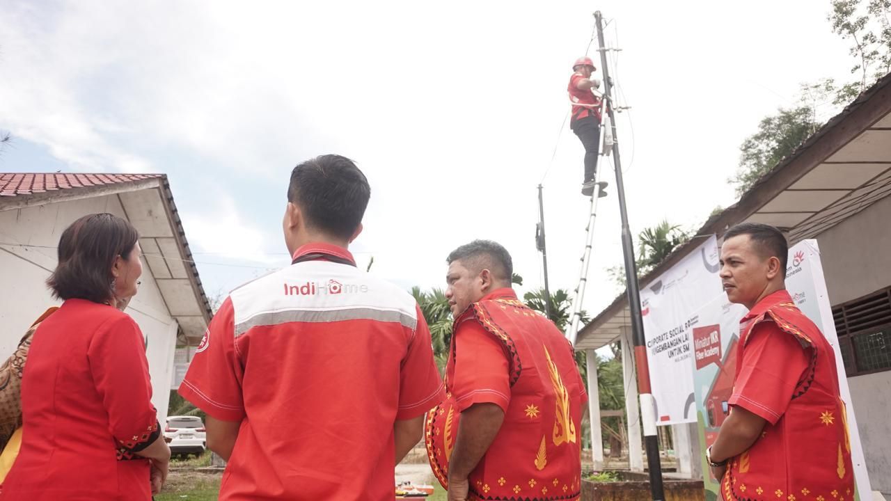 Telkom Akses Tingkatkan Kompetensi SDM Digital di Wilayah 3T melalui Program CSR Fiber Academy <b>(Telkom)</b>