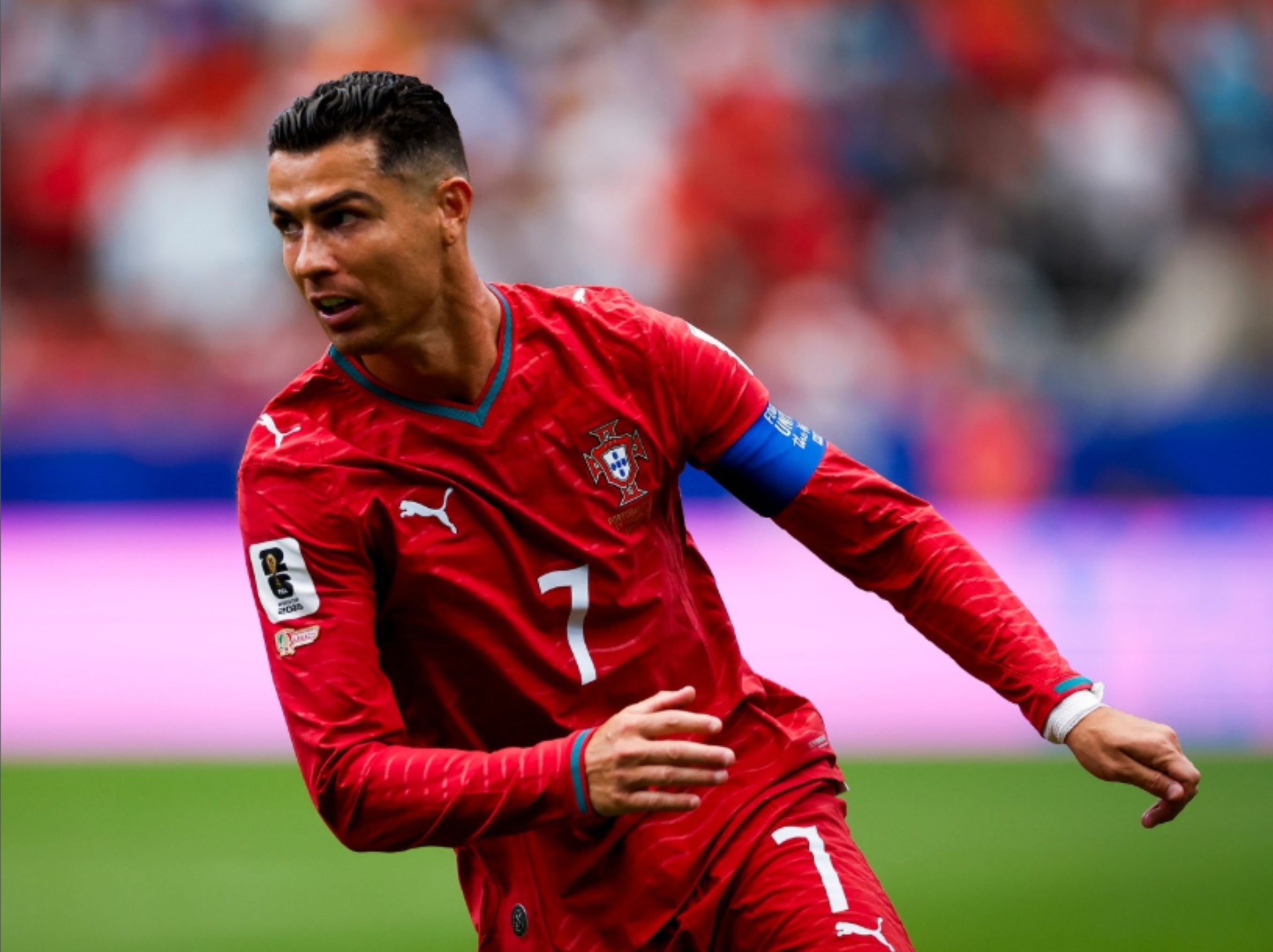 Cristiano Ronaldo <b>(Cristiano Ronaldo IG)</b>