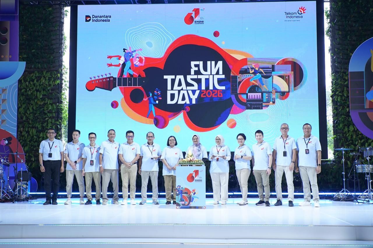 61 Tahun Telkom Indonesia, Gelorakan Semangat Transformasi Digital Nasional. <b>(Telkom)</b>