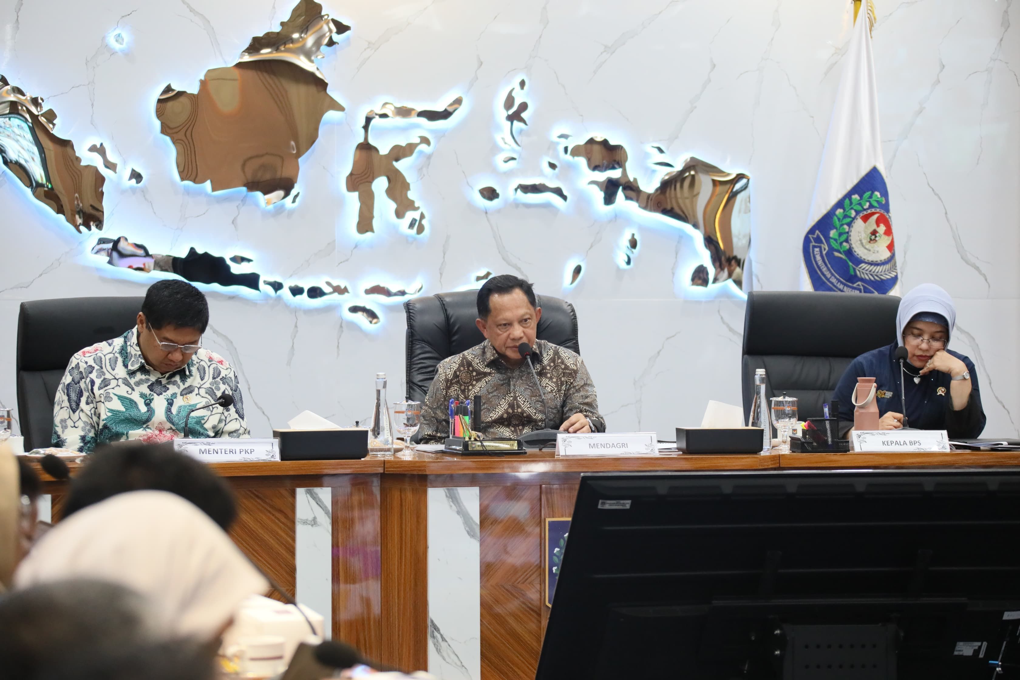 Menteri Dalam Negeri (Mendagri) Muhammad Tito Karnavian  <b>(Kemendagri)</b>