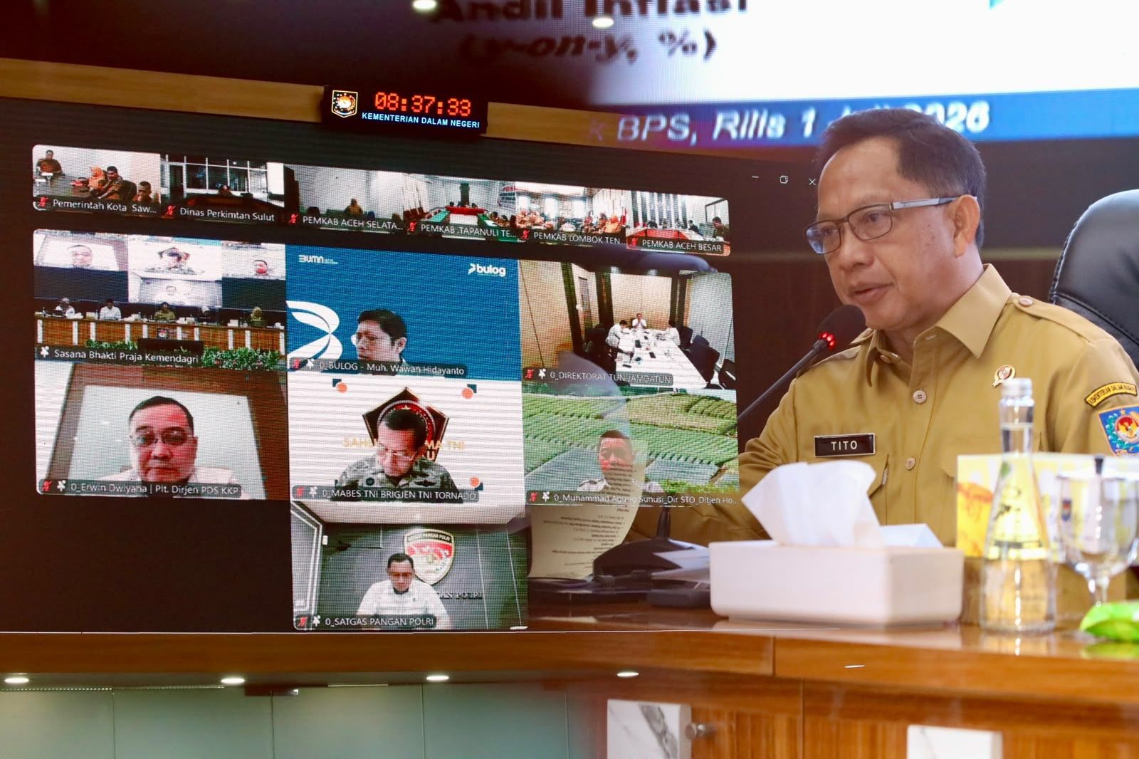 Mendagri Minta Pemda Perkuat Pengendalian Inflasi agar Tetap di Bawah Target Pemerintah.