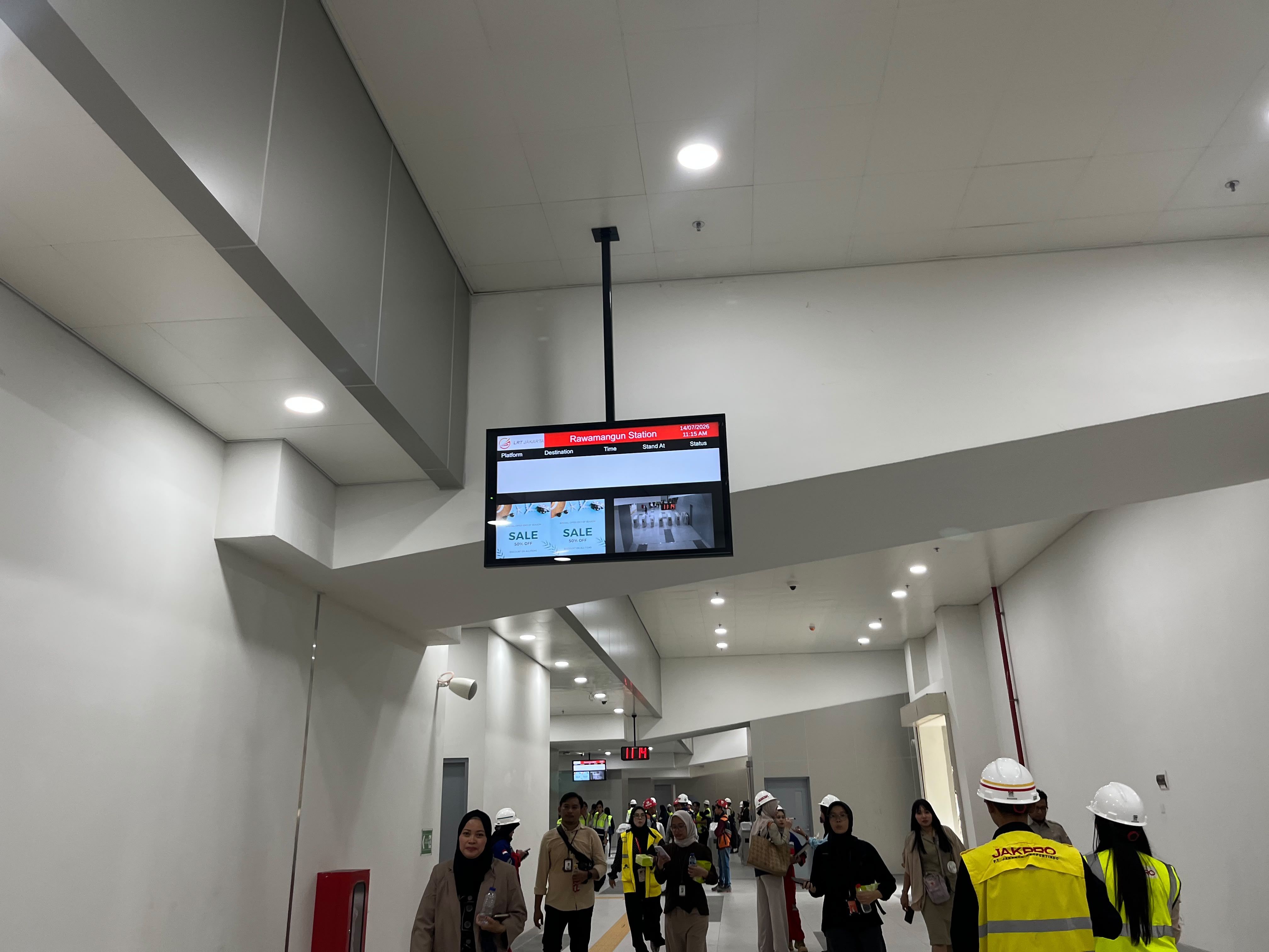 Stasiun LRT Rawamangun <b>(Ntvnews.id/Adiansyah)</b>
