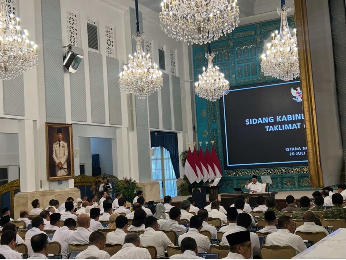 Prabowo Subianto Pimpin Sidang Kabinet Paripurna di Istana Negara <b>(NTVnews)</b>