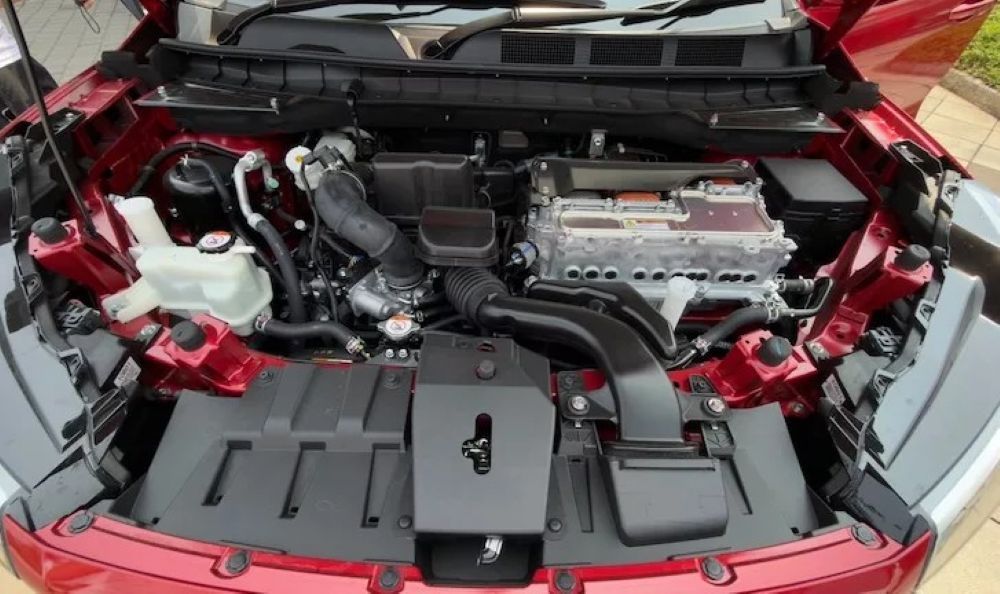 Varian Mitsubishi New Xforce HEV menggunakan mesin 1.600 cc. (Foto: Adiantoro/NTV)