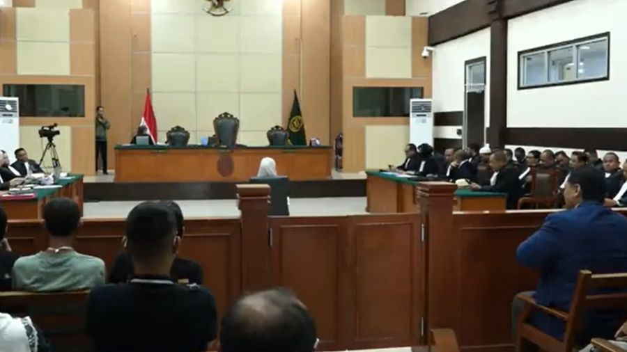 Sidang Putusan dr Tifa di Kasus Ijazah Jokowi  <b>(YouTube NTV)</b>