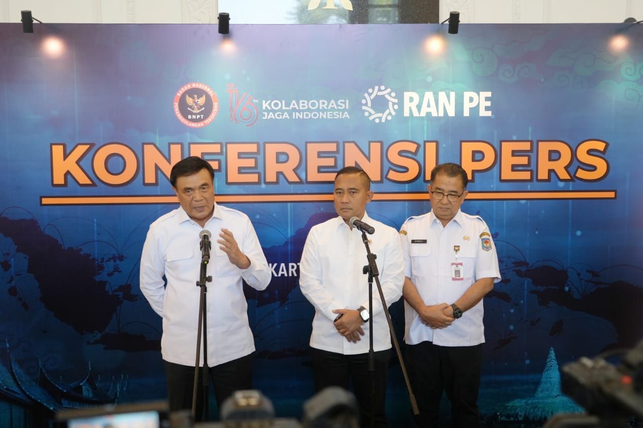 Buka Kegiatan Penguatan Kolaborasi Pencegahan dan Penanggulangan Terorisme, Menko Polkam Bacakan Gurindam Dua Belas.