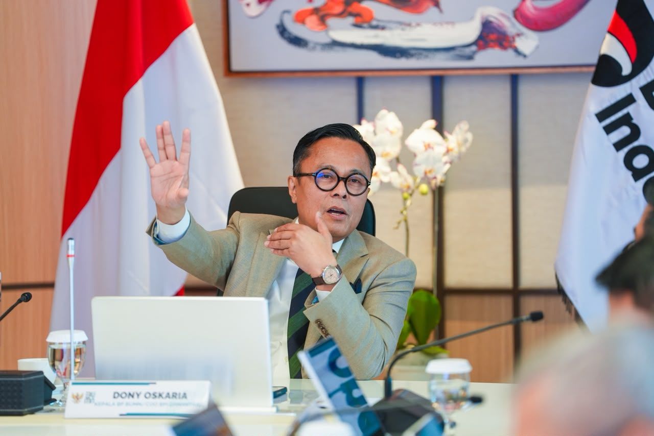 Kepala BP BUMN sekaligus COO Danantara, Dony Oskaria, menggelar pertemuan dengan Direksi Bank Mandiri pada Rabu 29 Juli 2026.