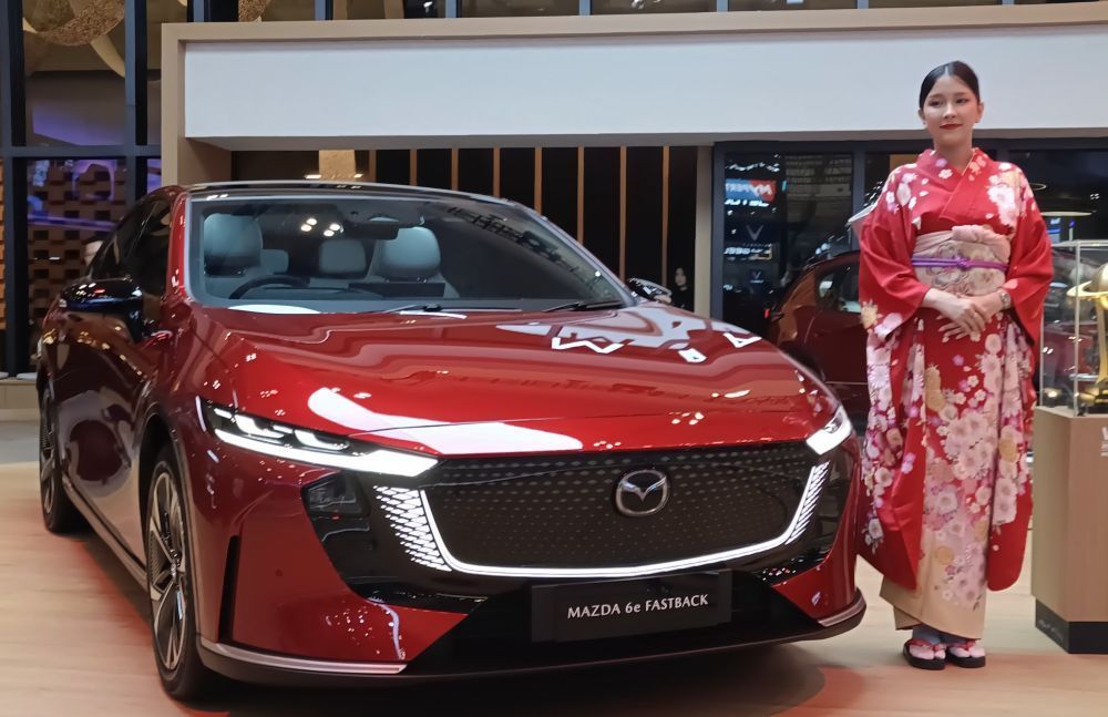 The All-New Mazda 6e Fastback. (Foto: Adiantoro/NTV) 