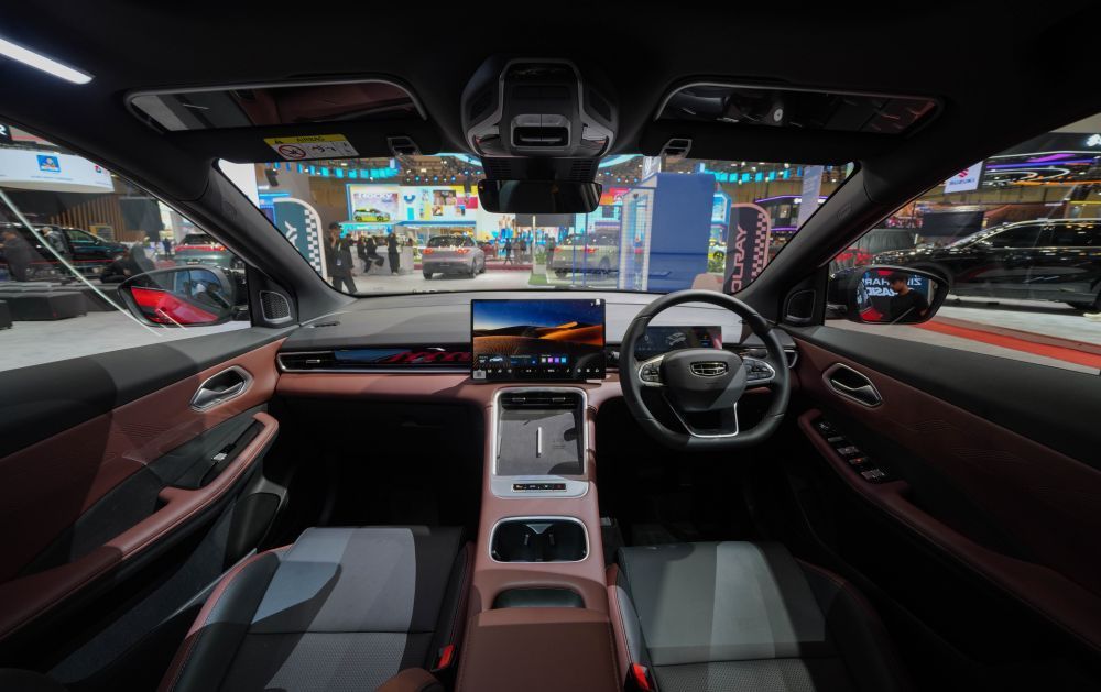 Interior Geely Coolray dirancang dengan pendekatan modern dan tata letak yang mengadopsi karakter kendaraan listrik Geely. (Foto: Dok/Istimewa) 