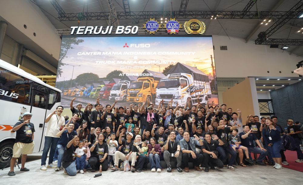 PT Krama Yudha Tiga Berlian Motors (KTB) berkesempatan langsung mengundang Komunitas Canter Mania ke booth Mitsubishi Fuso di ajang GIIAS 2026. (Foto: Dok/Istimewa/KTB)