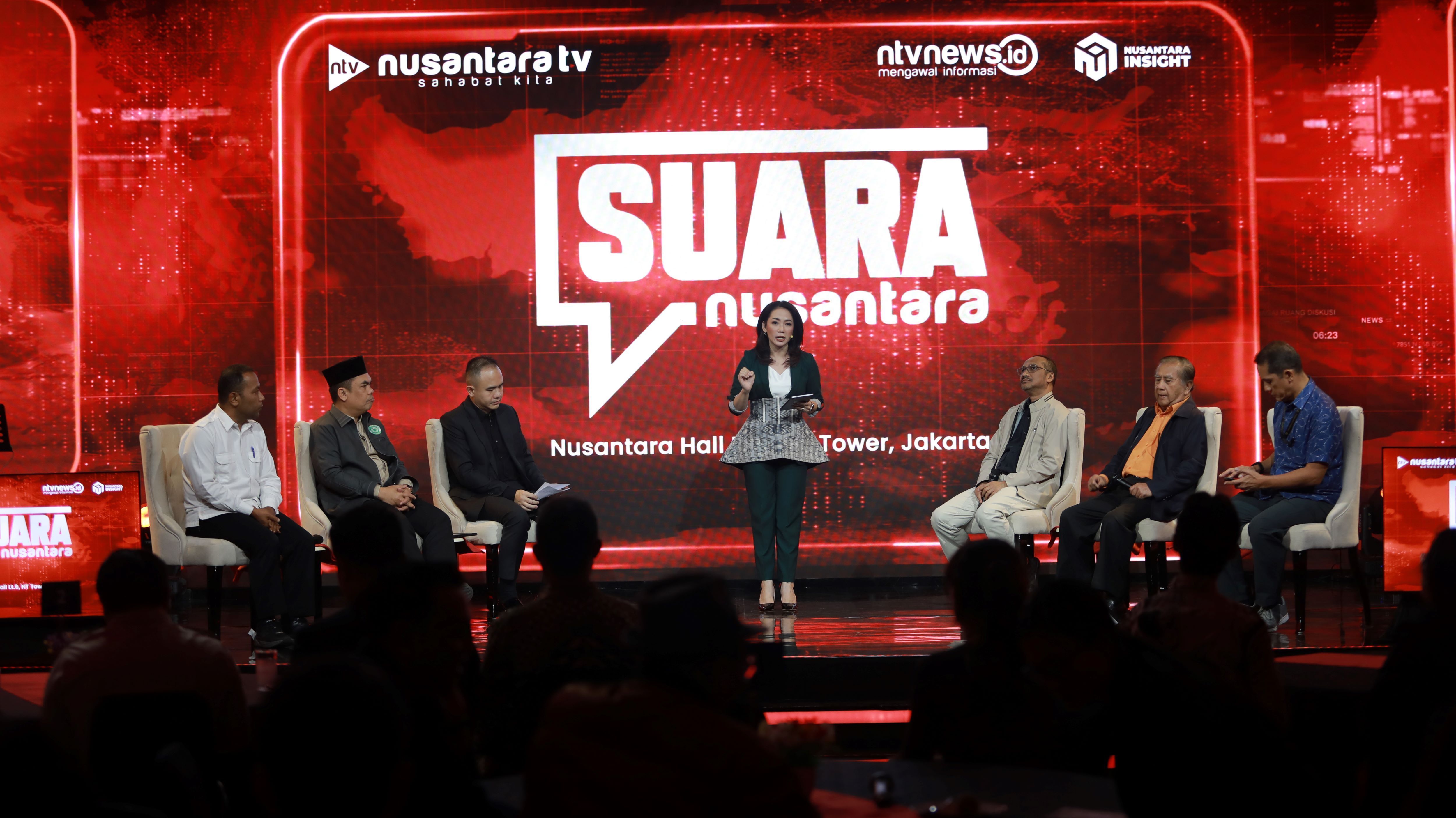 Host Anisha Dasuki bersama para narasumber edisi perdana Suara Nusantara
