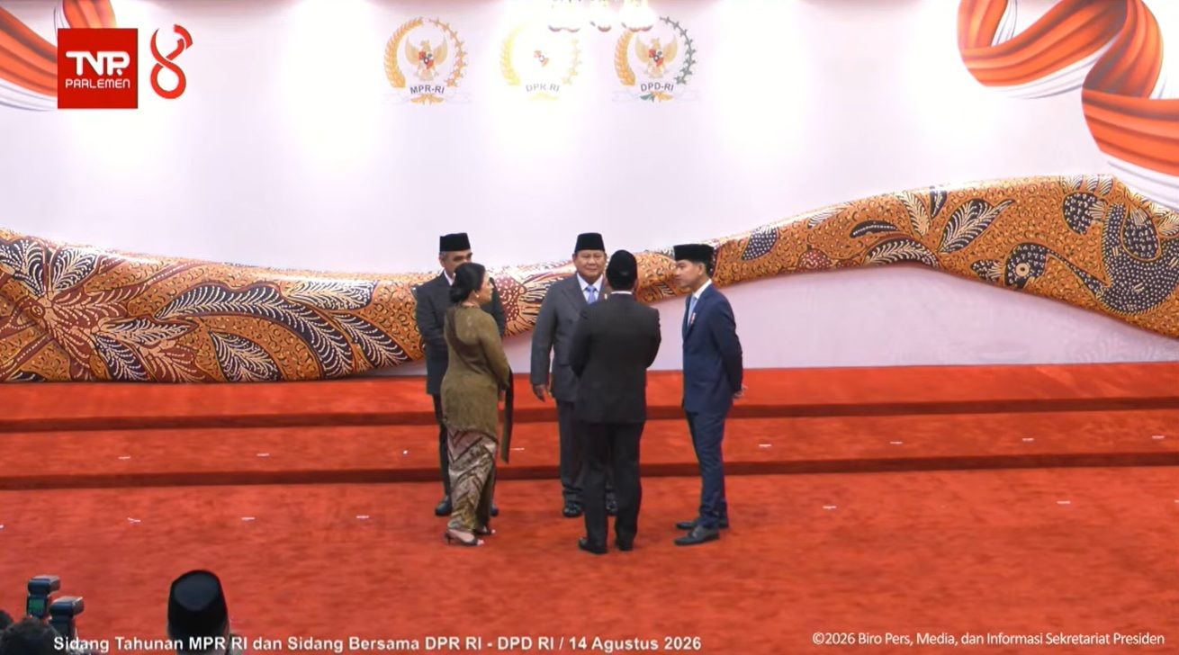 Presiden Prabowo Subianto, Ketua DPR Puan Maharani, Ketua MPR Ahmad Muzani, Ketua DPD Sultan Najamuddin dan Wakil Presiden Gibran Rakabuming Raka. di sela pidato kenegaraan di gedung DPR, Jumat, 14 Agustus 2026.  <b>(TV Parlemen)</b>