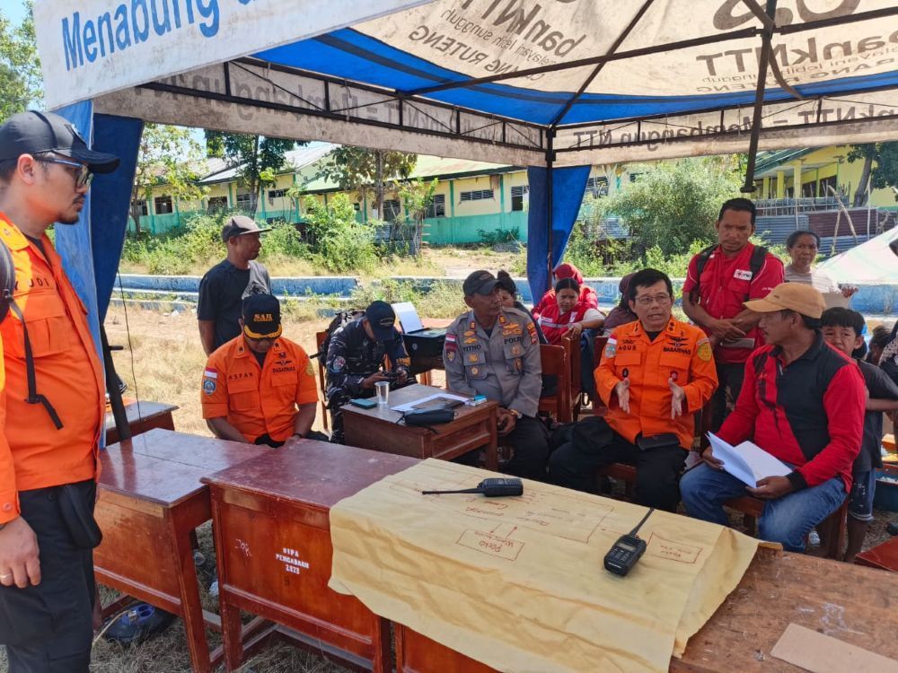 Kepala Basarnas Marsekal Madya TNI Mohammad Syafii telah tiba di Pulau Flores untuk memantau langsung penanganan kondisi darurat akibat gempa. (Foto: Dok/Istimewa)
