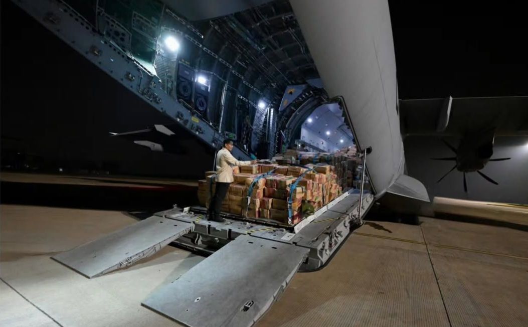 Hari Kelima Pascabencana, Pemerintah Kirim 65 Ton Logistik ke NTT <b>(Instagram sekretariat kabinet)</b>