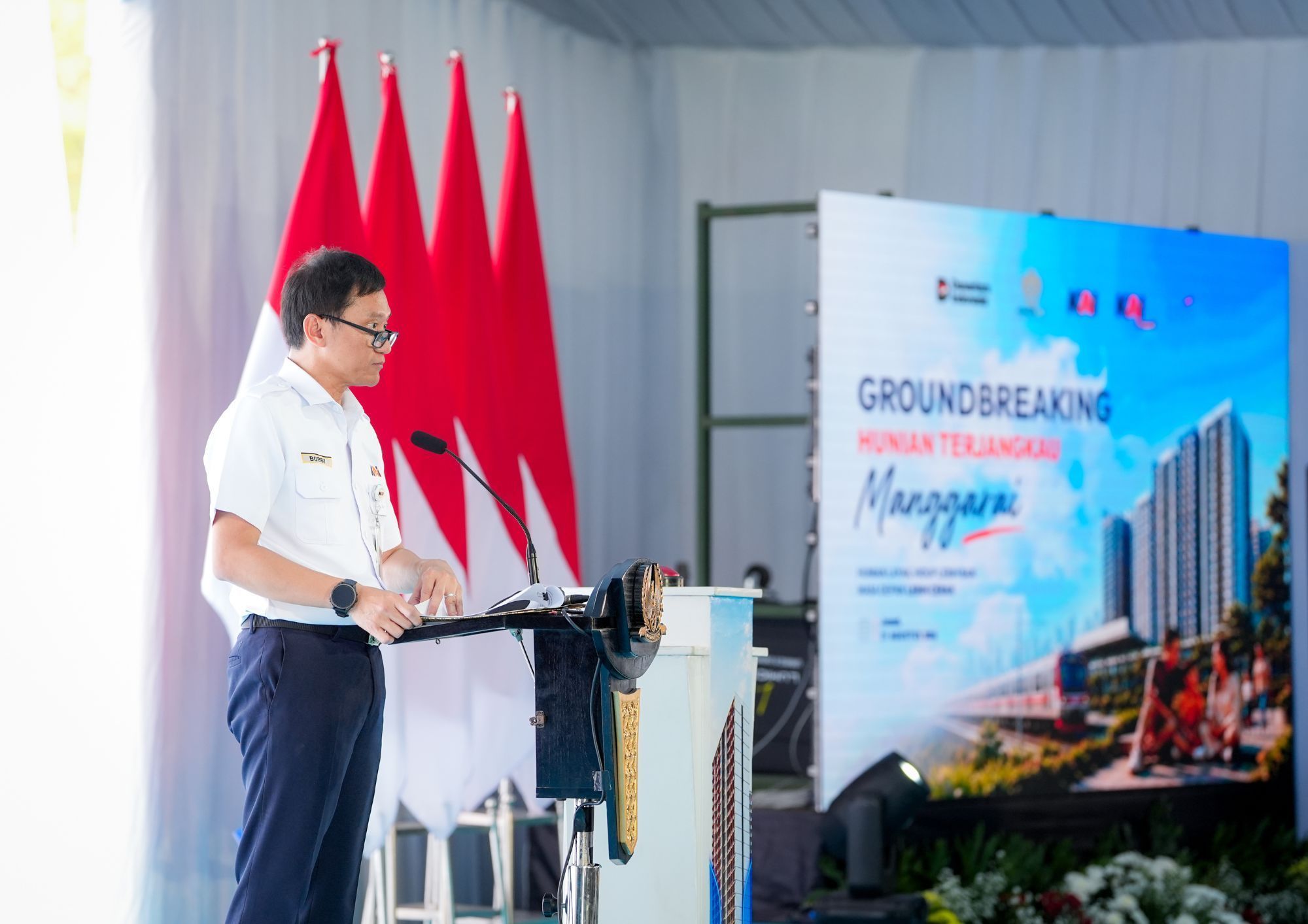 Momen peresmian groundbreaking bersama para pejabat BUMN