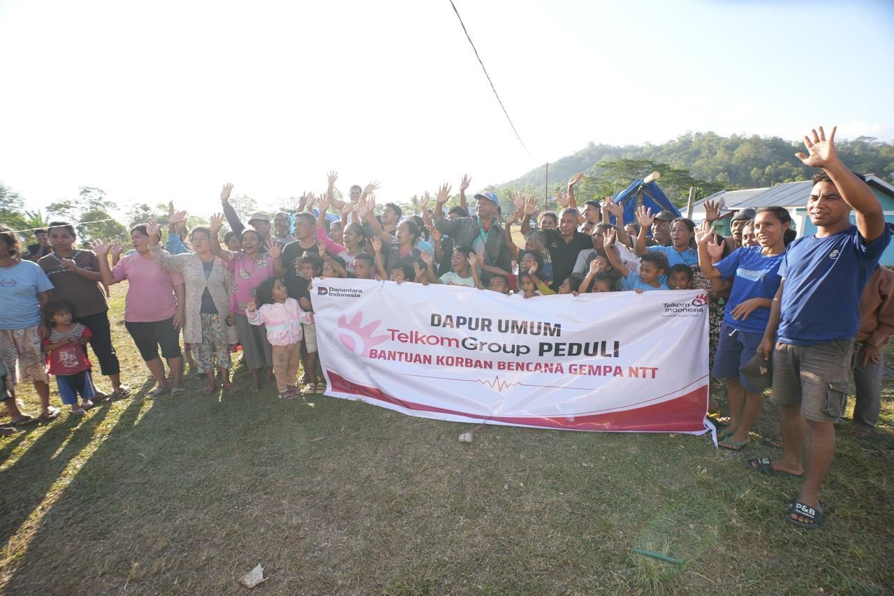 TelkomGroup bersama BNPB dan BPBD menyiapkan dan menyalurkan bantuan logistik bagi masyarakat terdampak gempa bumi di Nusa Tenggara Timur (NTT).  <b>(Telkom)</b>