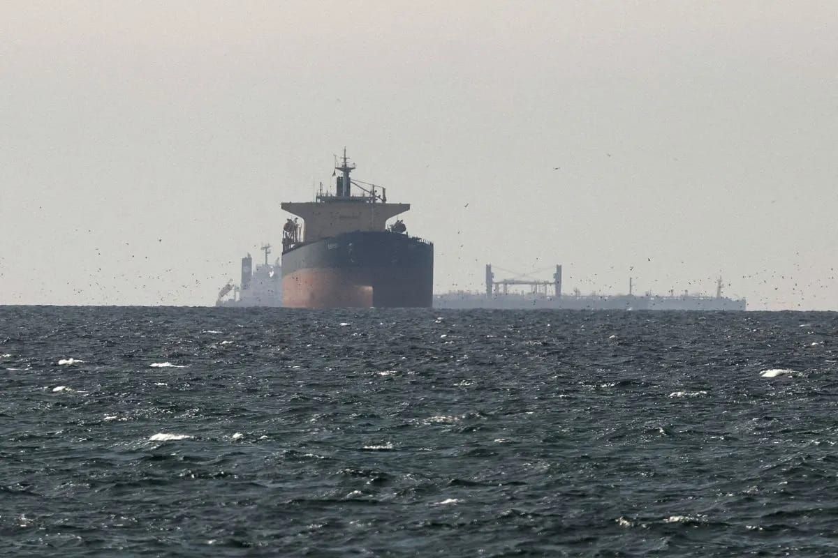 Otoritas Selat Teluk Persia (Persian Gulf Strait Authority/PGSA) Iran, lembaga yang bertanggung jawab atas lalu lintas maritim di Selat Hormuz, padmendatan, 23 Agustus 2026, mengumumkan bahwa kapal-kapal yang melanggar protokol Iran saat melintasi ja <b>(Antara)</b>