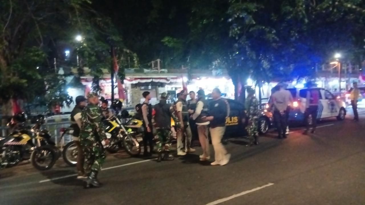 TNI-Polri Gelar Patroli Terpadu, Jaga Keamanan dan Kondusivitas Jakarta.