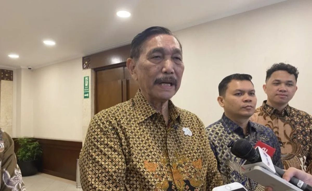 Ketua Dewan Ekonomi Nasional (DEN) Luhut Binsar Pandjaitan memberikan keterangan pers di Jakarta, Sabtu, 5 September 2026. <b>(Antara)</b>