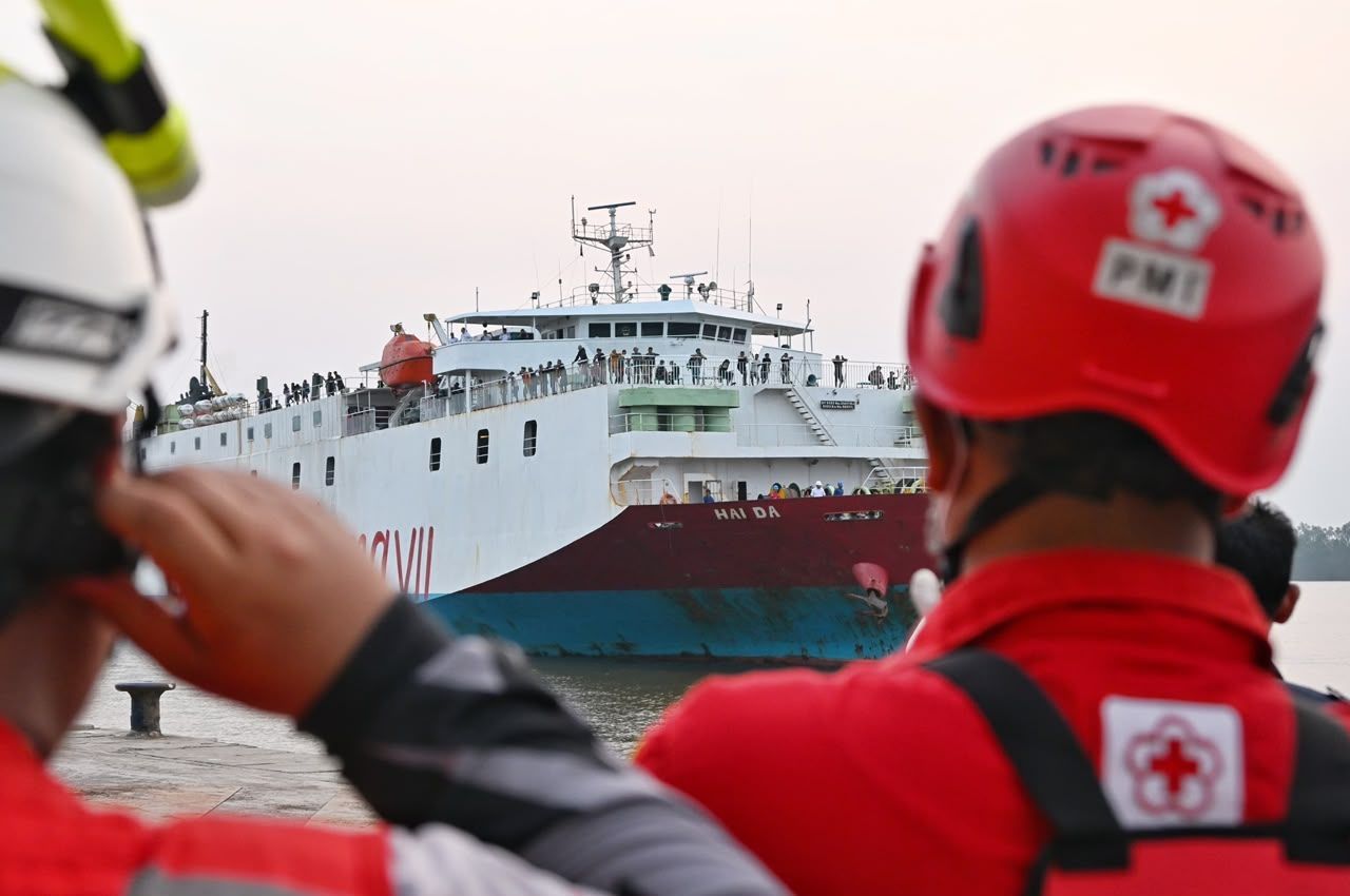 Kementerian Perhubungan (Kemenhub) menyampaikan pencarian penumpang KMP Virgo Transport 8 yang mengalami kecelakaan di perairan Laut Jawa, Minggu 13 September 2026 dini hari terus dilakukan.