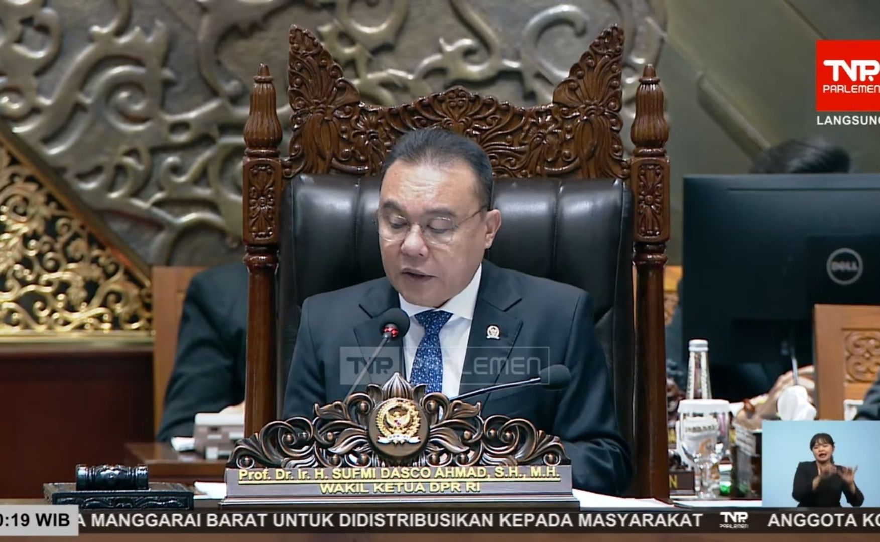 Wakil Ketua DPR RI Sufmi Dasco Ahmad saat memimpin rapat paripurna.  <b>(YouTube TVR Parlemen)</b>