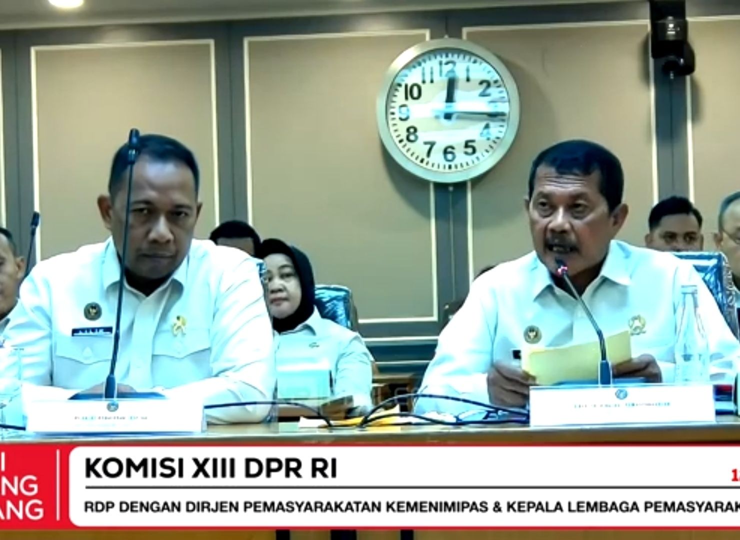 Dirjenpas Mashudi saat rapat dengan DPR RI.  <b>(YouTube TVR Parlemen)</b>