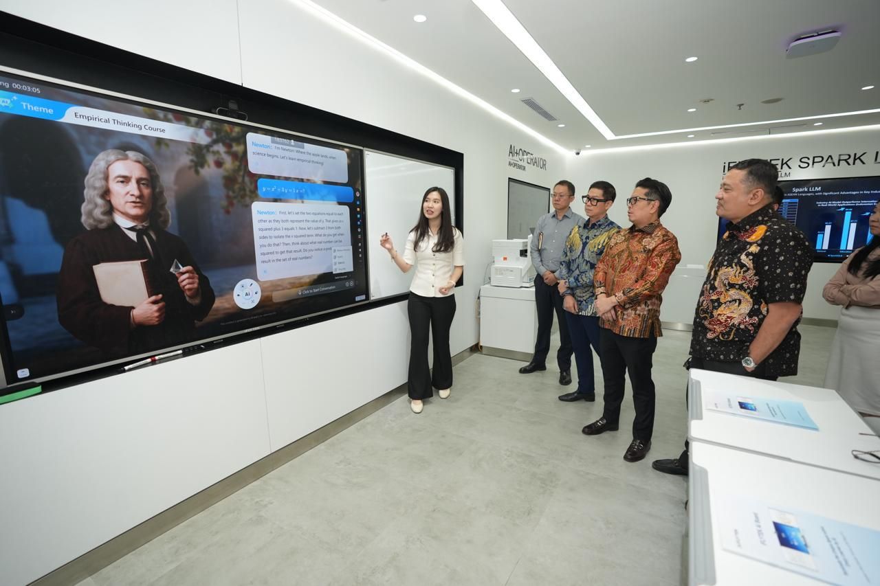 Dari Ruang Kelas hingga Layanan Kesehatan, Sinar Mas Perlihatkan Wujud AI yang Menjawab Kebutuhan Keseharian Masyarakat.