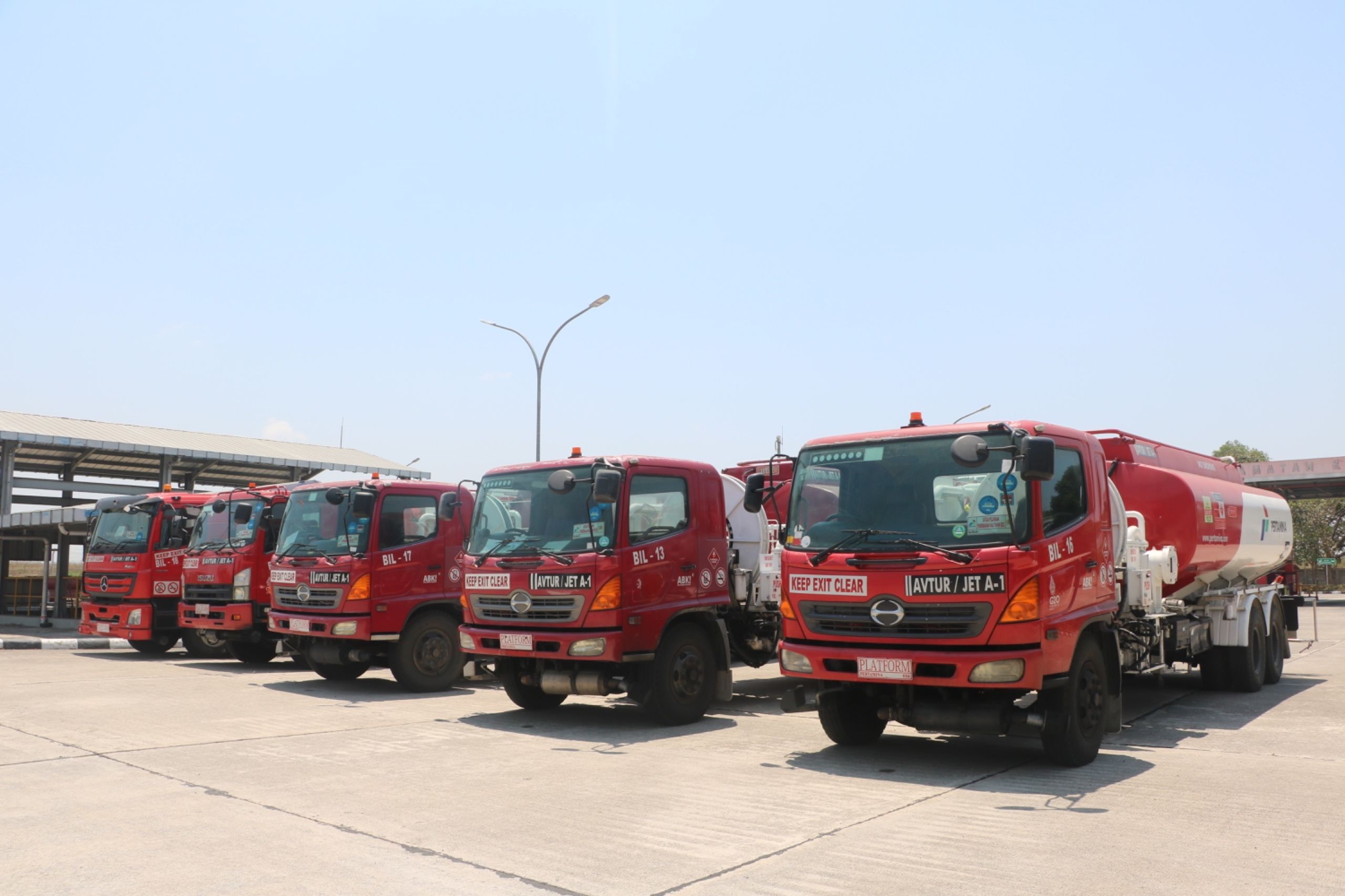 Truk pengangkut BBM Pertamina. <b>(Pertamina)</b>