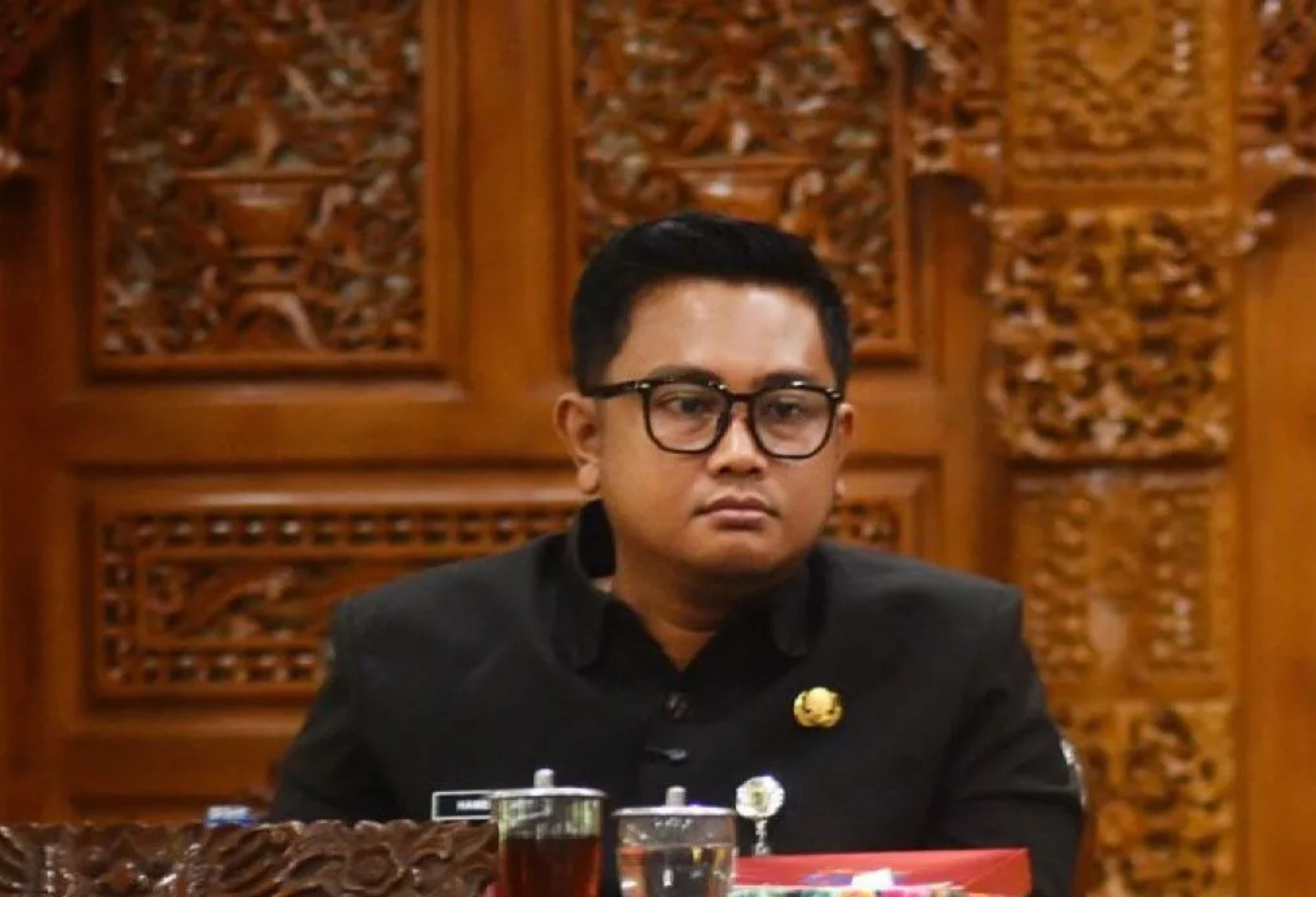 Bupati Kabupaten Klaten Hamenang Wajar Ismoyo menghadiri proses Pemungutan Suara Pemilihan Wakil Bupati Klaten Sisa Masa Jabatan Tahun 2025-2030 di Kantor DPRD Kabupaten Klaten, Jawa Tengah, Rabu (26/8/2026). <b>(ANTARA)</b>