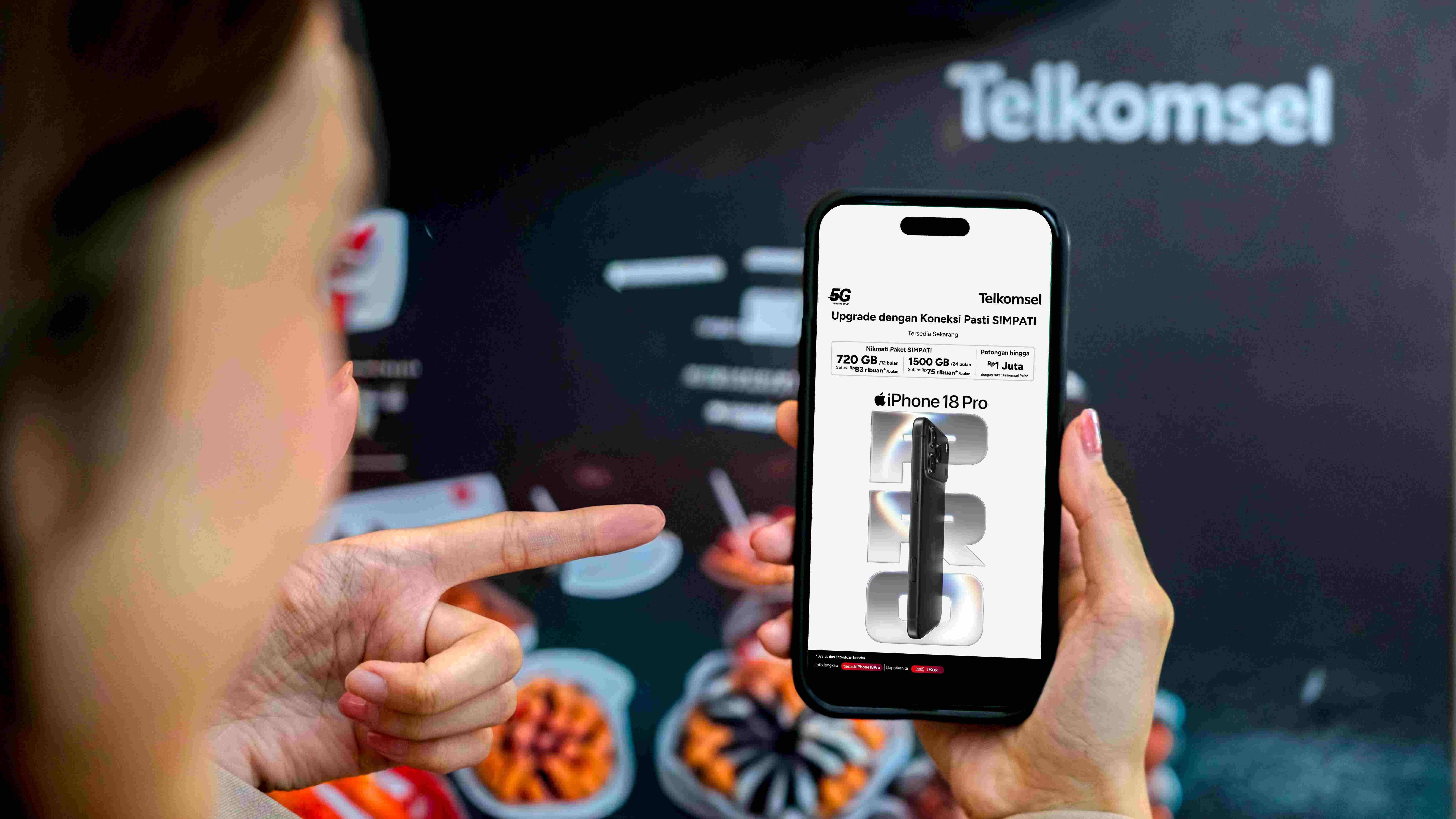 Telkomsel menghadirkan pilihan bundling Halo dan SIMPATI untuk iPhone 18 Pro dan iPhone 18 Pro Max yang kini tersedia di Indonesia, dengan berbagai manfaat tambahan sesuai kebut