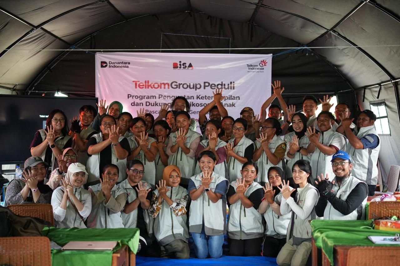 Pulihkan Pembelajaran Pascagempa Manggarai, Telkom Hadirkan Fasilitas Belajar dan Konektivitas Digital <b>(Telkom)</b>