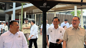 Menteri Koordinator Bidang Infrastruktur dan Pembangunan Kewilayahan, Agus Harimurti Yudhoyono, menegaskan bahwa pembangunan jaringan perkeretaapian merupakan langkah strategis untuk mengatasi persoalan kendaraan over dimension over loading (ODOL).