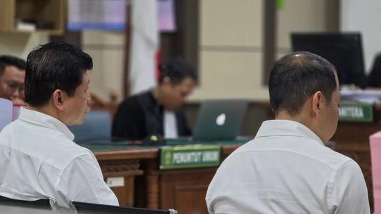 Bos Sritex Dituntut 16 Tahun Penjara dalam Kasus Dugaan Korupsi Kredit dan TPPU