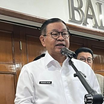 Pramono Buat Aturan Pemasangan Spanduk Parpol di Sudut Jakarta