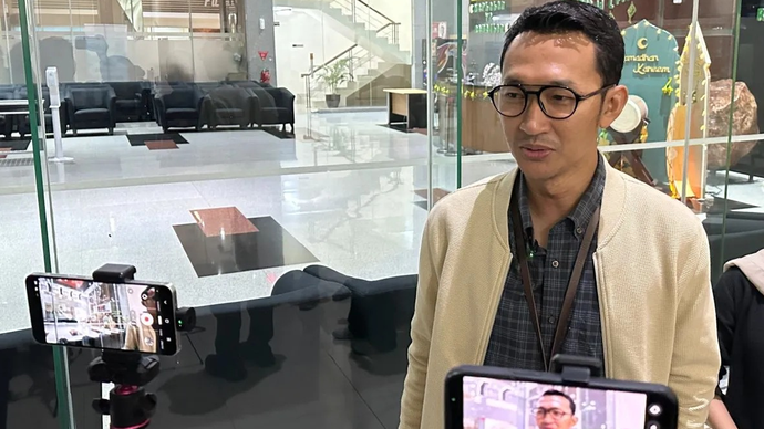 Juru Bicara Komisi Pemberantasan Korupsi Budi Prasetyo memberikan keterangan di Gedung Merah Putih KPK, Jakarta, Kamis (2/4/2026). ANTARA/Rio Feisal