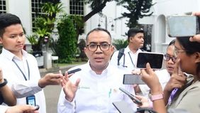 Kementerian Pendidikan Tinggi, Sains, dan Teknologi (Kemdiktisaintek) menegaskan komitmennya untuk menolak segala bentuk kekerasan di lingkungan perguruan tinggi. Pernyataan ini disampaikan menyusul kasus yang terjadi di Fakultas Hukum UI.