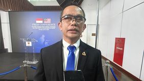 Badan Nasional Penanggulangan Bencana (BNPB) melaporkan bencana banjir disertai longsor yang melanda tujuh kabupaten dan kota di Bali menewaskan 14 orang serta memaksa ratusan warga mengungsi ke berbagai titik penampungan sementara.