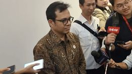 Wamenkomdigi Tanggapi Usulan Satu Orang Satu Akun Medsos