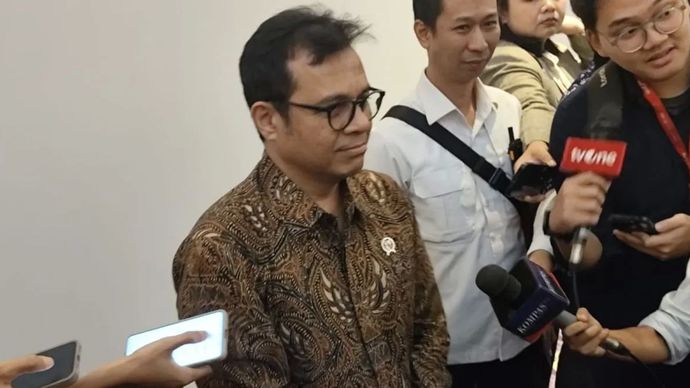 Wakil Menteri Komunikasi dan Digital (Nezar Patria) saat ditemui wartawan di Jakarta Selatan pada Senin, 15 September 2025.